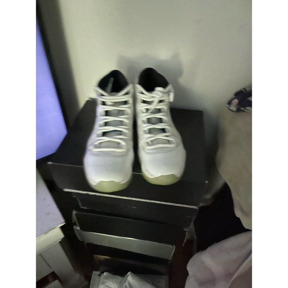 All 10.5 main image 8